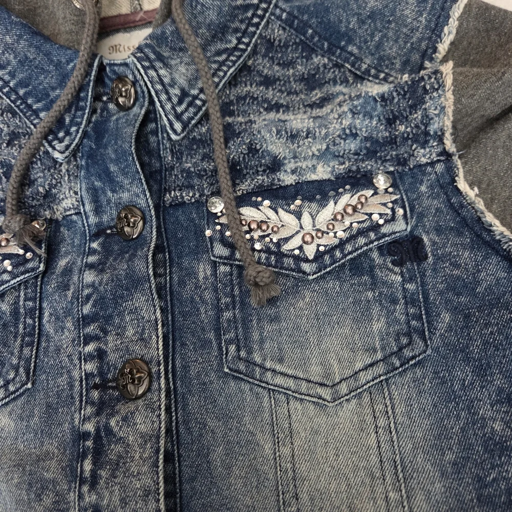 Miss‎ Me Jean Jacket Girls Med Cotton Sleeve hooded Embellished Beaded
